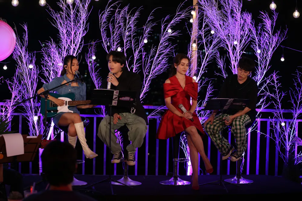 Các nhân vật trong chương trình.