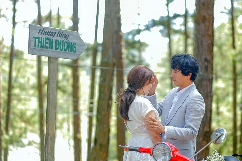 Lý Nhã Kỳ thích hôn tài tử Han Jae Suk, sợ cảnh tai nạn lúc ghi hình 'Kẻ thứ ba' ảnh 1