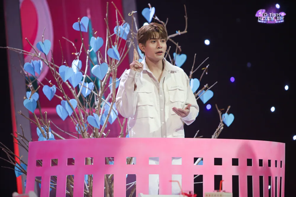 Đức Anh chia sẻ trong chương trình. Đức Anh chia sẻ trong chương trình.