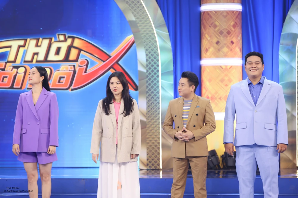 Hữu Tín đưa vợ đi chơi gameshow quyết giành kim cương tặng bà xã.
