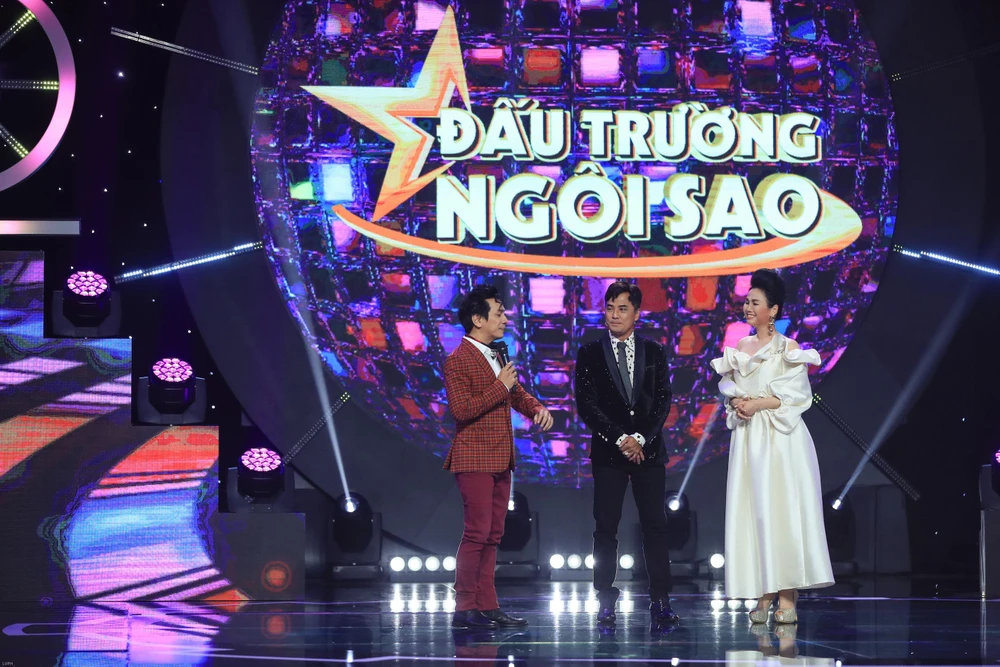 Hai giám khảo giao lưu tại chương trình.