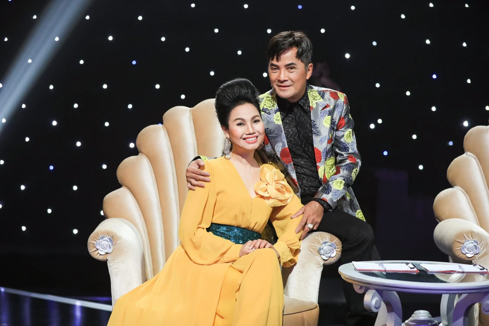 Giám khảo Chế Thanh và giám khảo Thùy Trang.