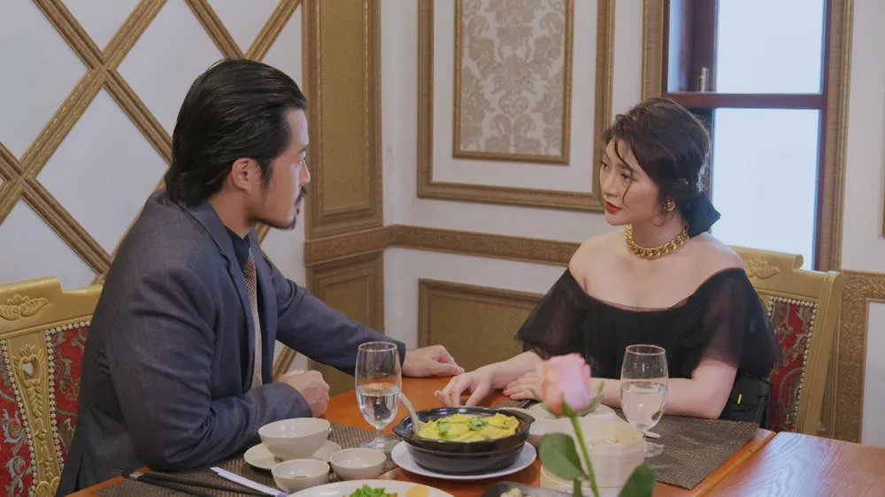 Lão Bàng nhận ra tham vọng của Chiêu Dương. Lão Bàng nhận ra tham vọng của Chiêu Dương.