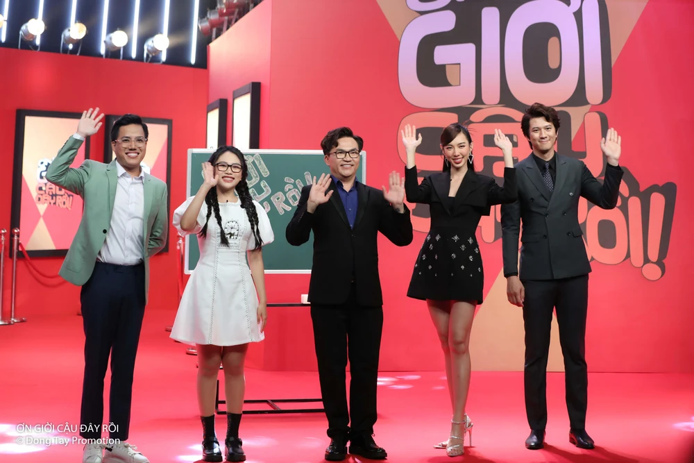 Các khách mời tham gia chương trình.