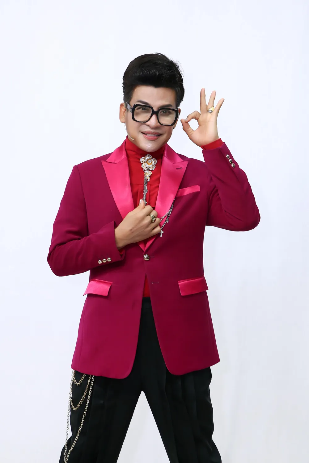 Giám khảo Thanh Bạch.