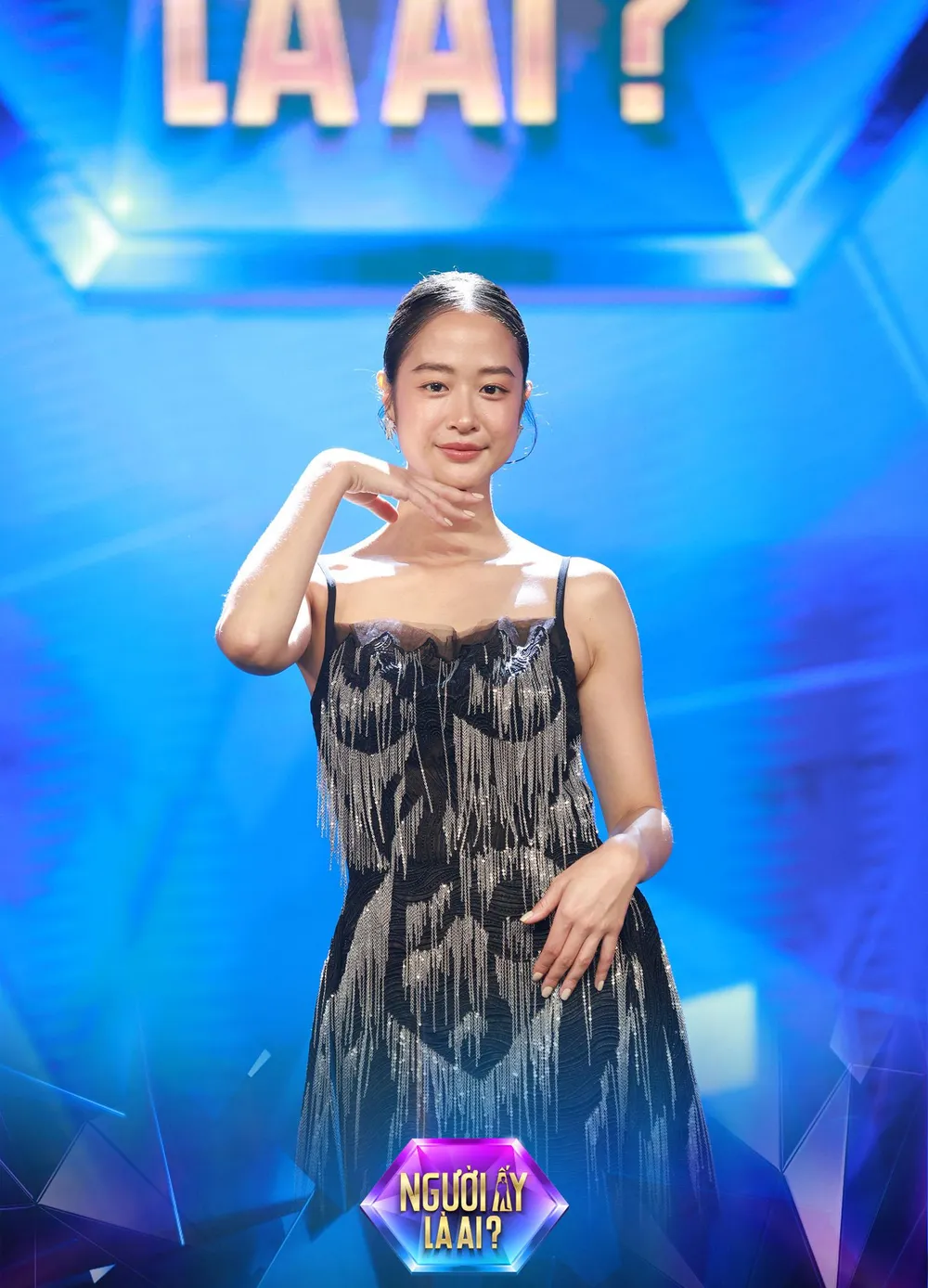 Nữ chính Amandine. Nữ chính Amandine.