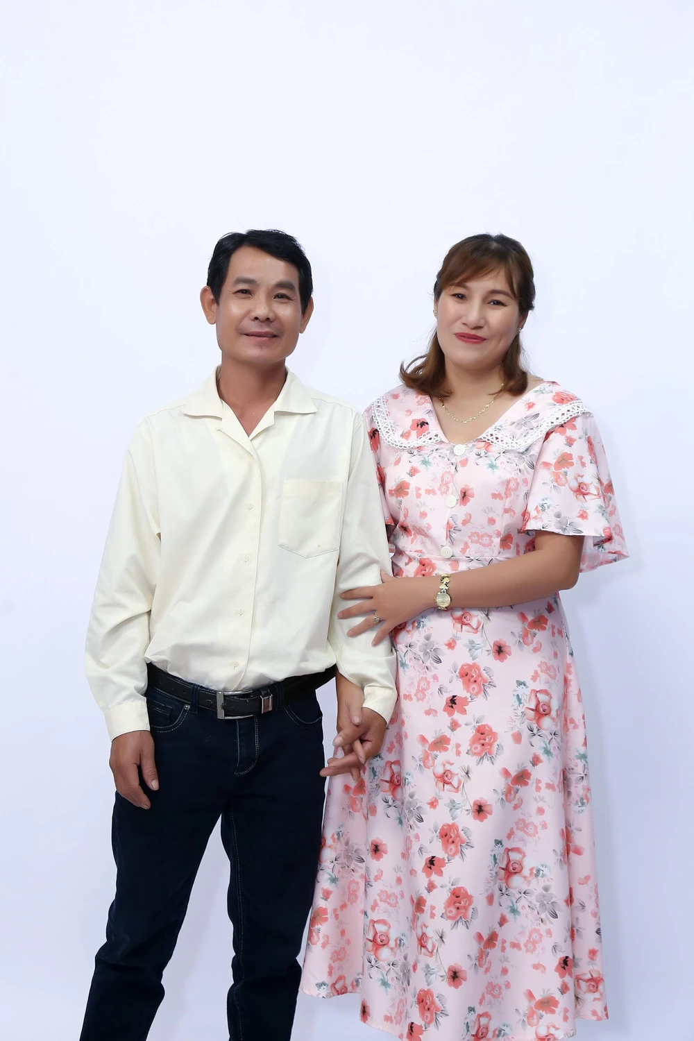 Vợ chồng Anh Phạm Hồng Thái và chị Hà Thị Nguyện.