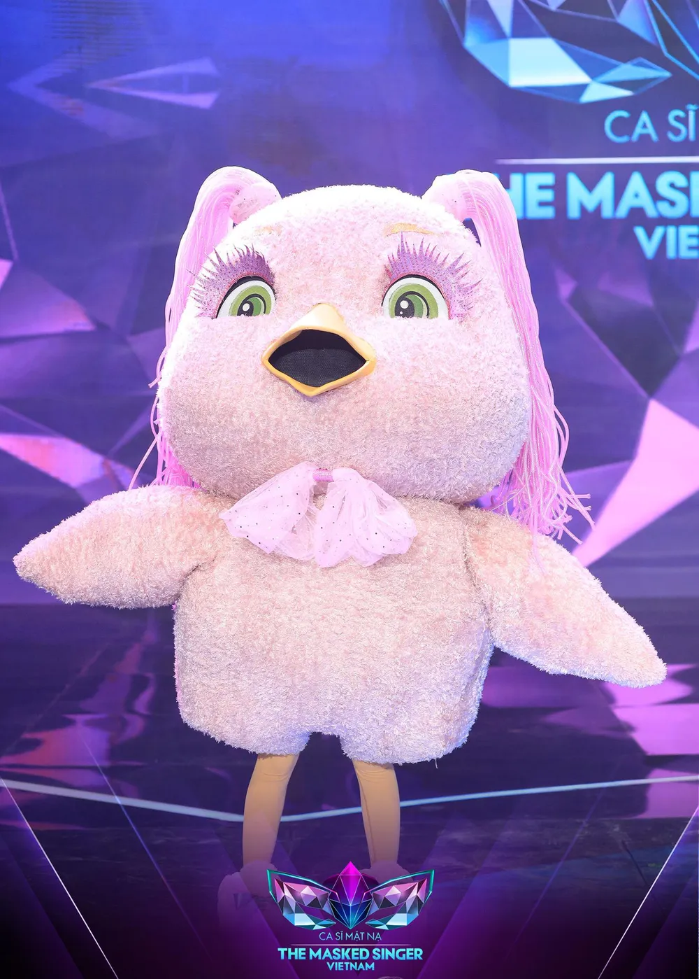 Cô nàng Chip Chip Pink.