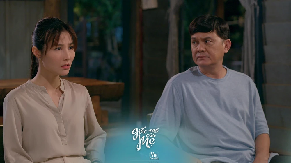 Hình ảnh Trà My tại nhà của mình.