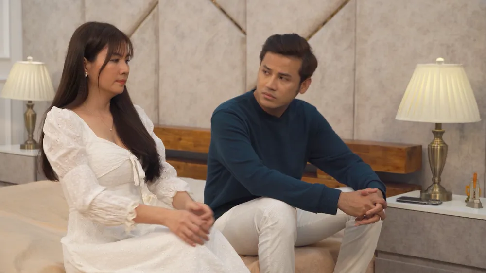 Thanh Vân trao đổi với Hoàng Thiên. Ảnh: SV Thanh Vân trao đổi với Hoàng Thiên. Ảnh: SV