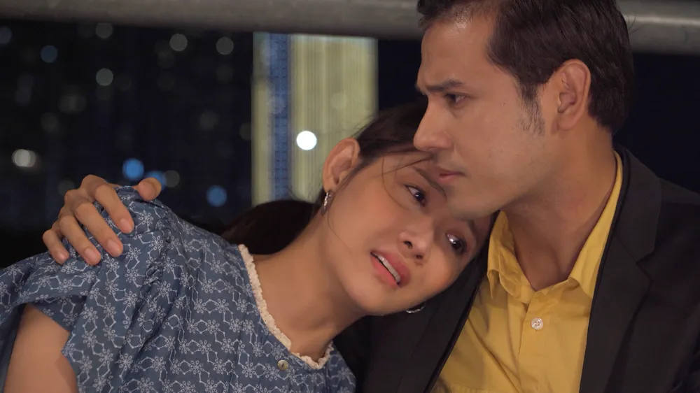 Yến và Hoàng Thiên. Ảnh: SV