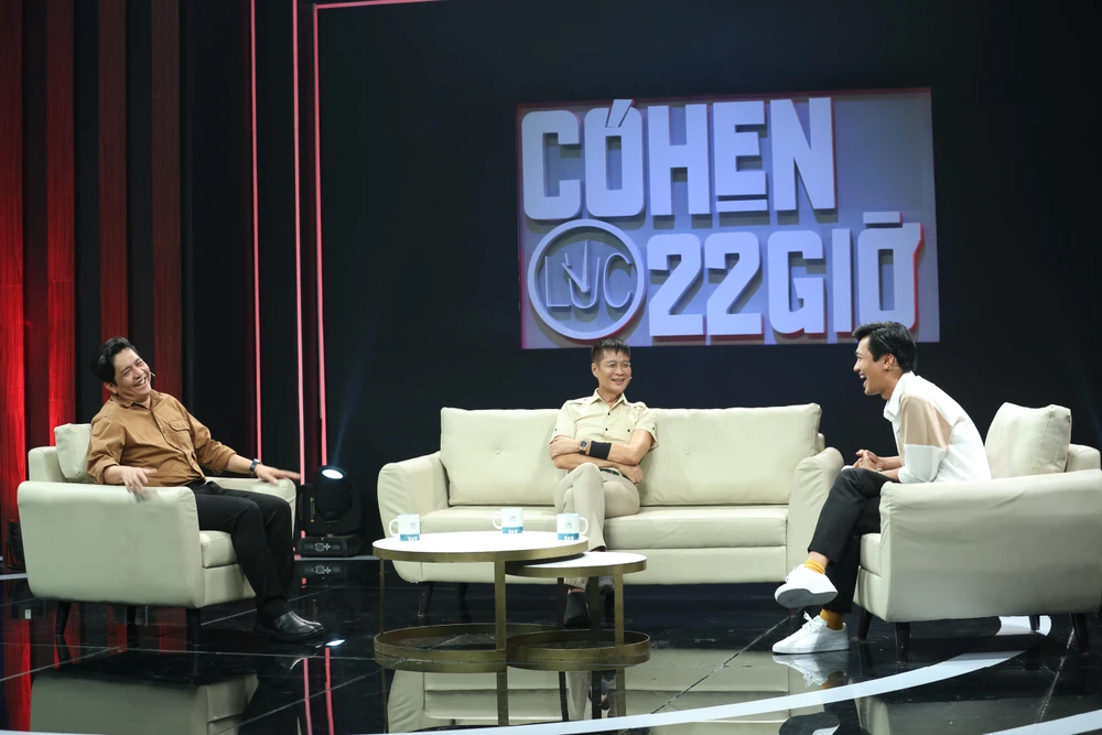 Hai vị đạo diễn xuất hiện tại chương trình. Ảnh: CTCC Hai vị đạo diễn xuất hiện tại chương trình. Ảnh: CTCC