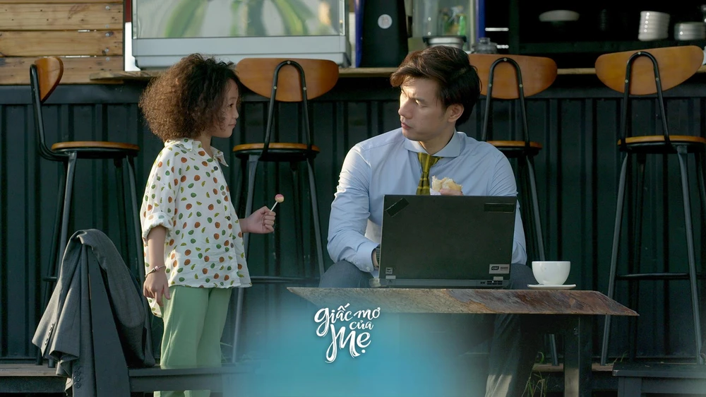 Quang Minh gặp bé An.