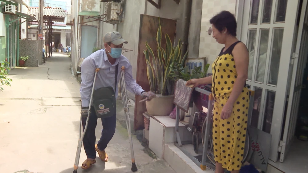 Hoàn cảnh anh Nguyễn Hữu Phi. Ảnh: CTCC