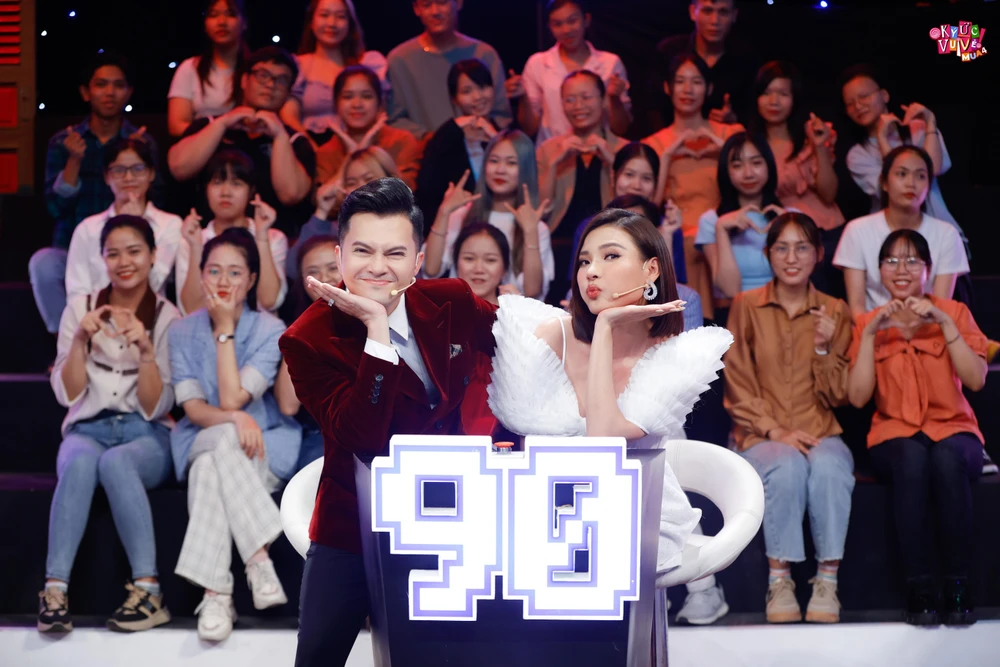 Đội thập niên 90.