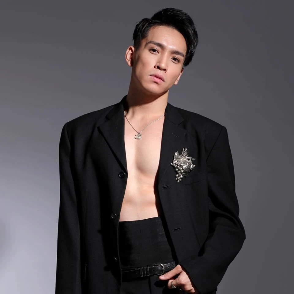 Tốp 6 nam diễn viên tài sắc vẹn toàn khuynh đảo màn ảnh Việt hiện nay ảnh 2