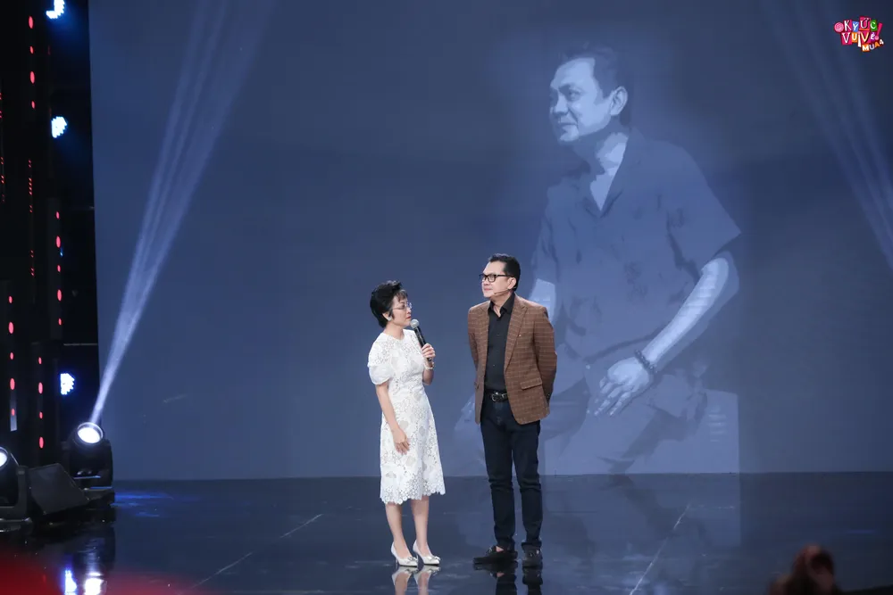 Hữu Châu. Hữu Châu.