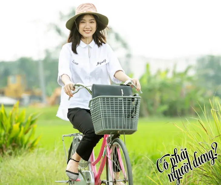 Hồng Tuyết - từng đạt danh hiệu tốp 5 Hoa hậu Việt Nam năm 2018 và Hoa hậu có gương mặt khả ái 2018: 29 tuổi.