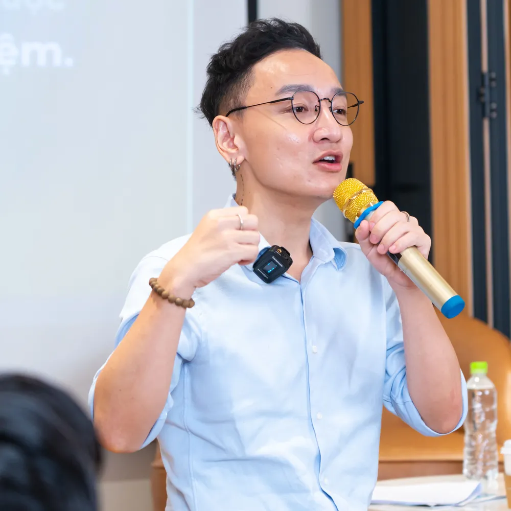 Trần Minh Chánh - Nhà sáng tạo nội dung chia sẻ những trải nghiệm của mình. Trần Minh Chánh - Nhà sáng tạo nội dung chia sẻ những trải nghiệm của mình.