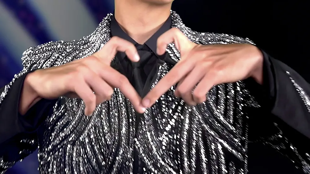 Isaac hả ta? Hay Đức Phúc nhỉ? Isaac hả ta? Hay Đức Phúc nhỉ?