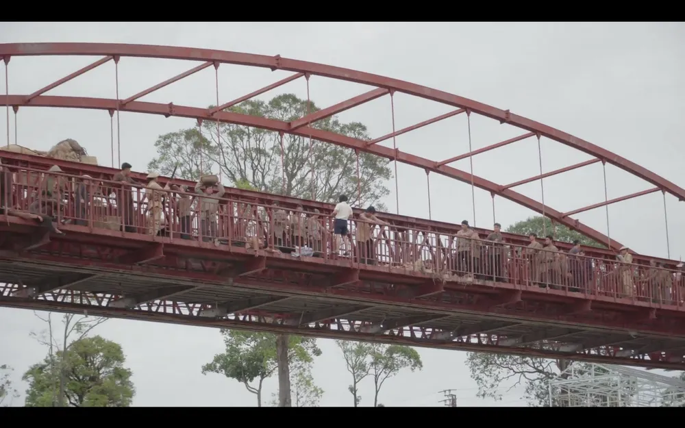 Phân cảnh gây nguy hiểm cho bé An nhưng bé luôn cố gắng vượt qua mọi khó khăn để mang đến cho khán giả những thước phim ý nghĩa.