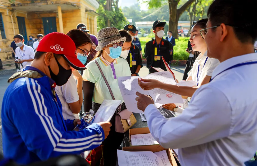 Tòa đã triệu tập bị hại từng đợt một, theo từng dự án chia ra trong nhiều ngày chứ không tập trung tất cả các ngày tránh bị quá tải.