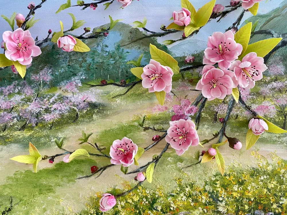 Ngắm tranh mai đào đất sét sống động như thật của người phụ nữ Sài Gòn