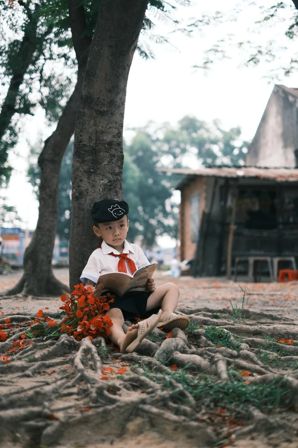 Ông bố trẻ tặng con bộ ảnh mùa hè, xem qua ai cũng muốn một vé đi tuổi thơ