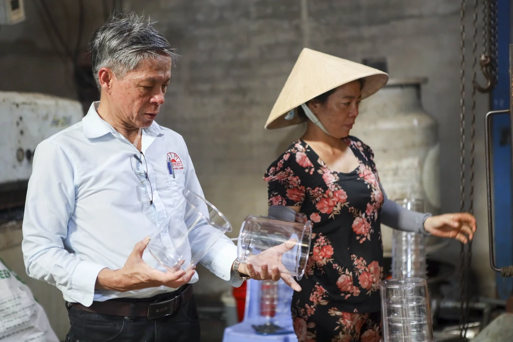 Hiện sản phẩm bẫy muỗi đang được sản xuất tại Củ Chi và huyện Bình Chánh