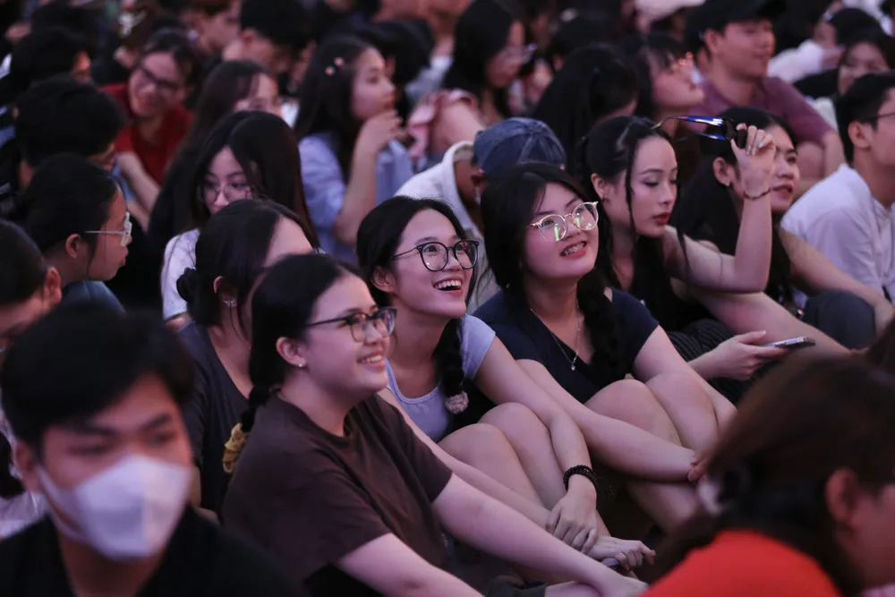 phao-hoa-nam-moi (3).jpg