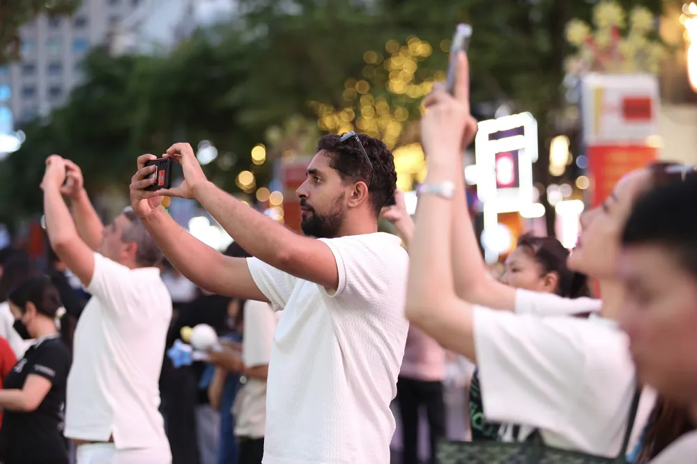 phao-hoa-nam-moi (7).jpg