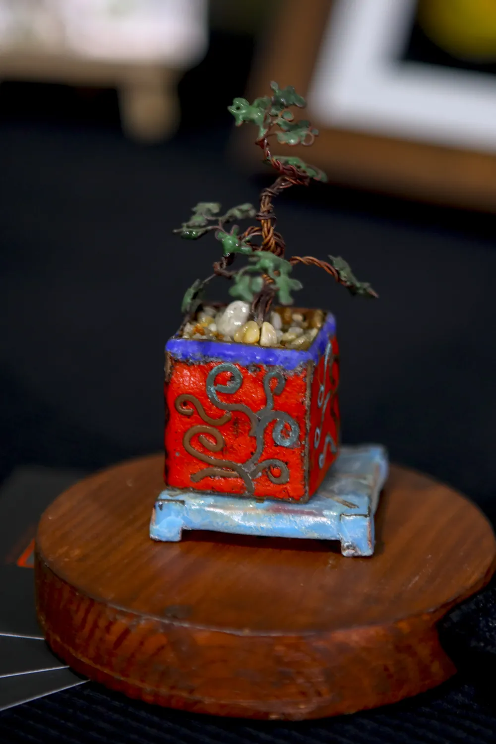 9X Sài Gòn chinh phục nghệ thuật pháp lam thất truyền