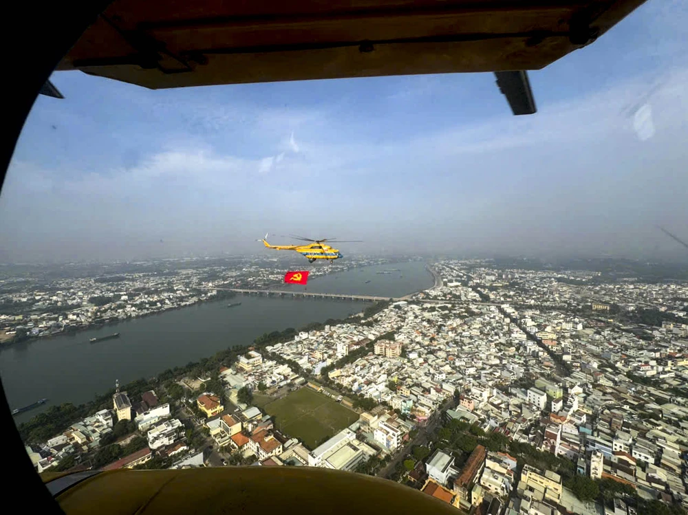 Dieu-binh-30-4 (9).jpg