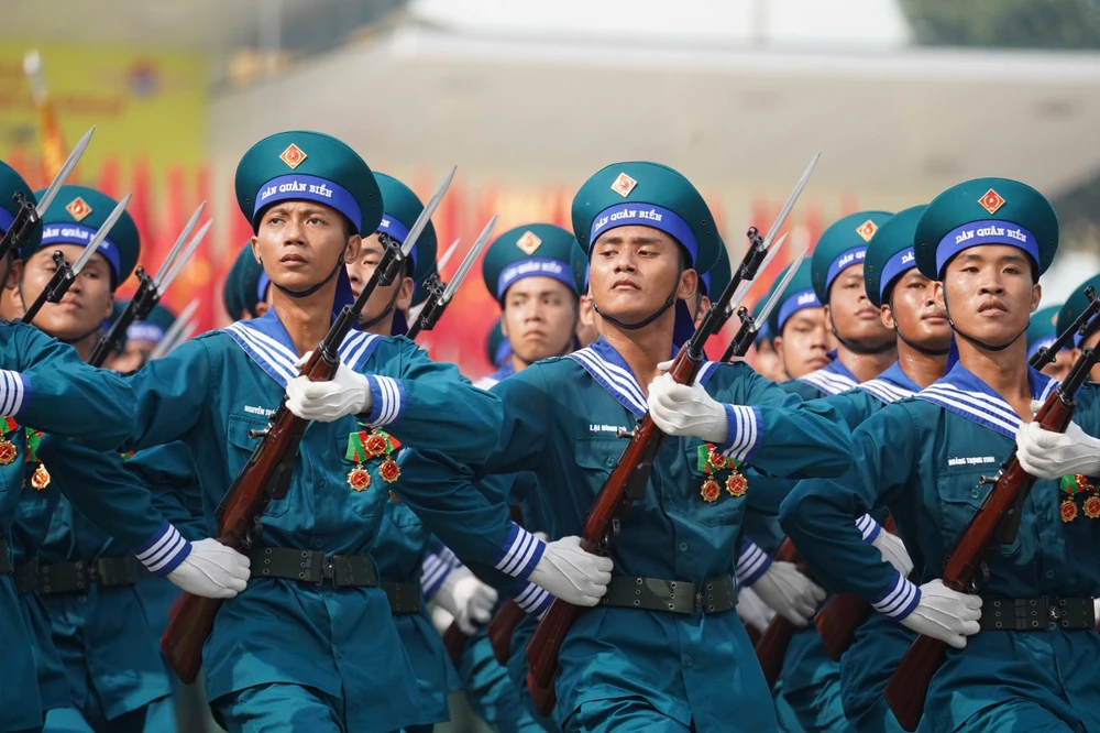 Dieu-binh-30-4 (30).jpg