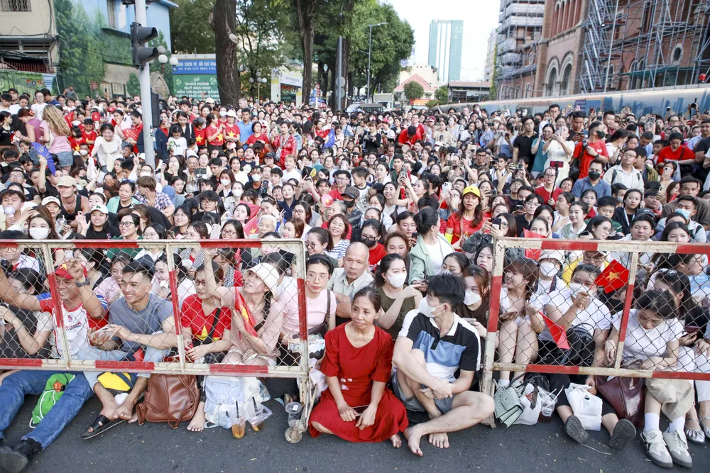 dieu binh 30-4- nguoi dan va chien si (26).jpg