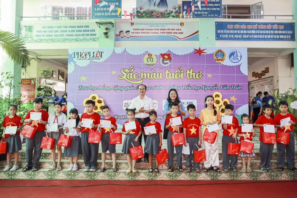 tet thieu nhi 1-6 (8).jpg