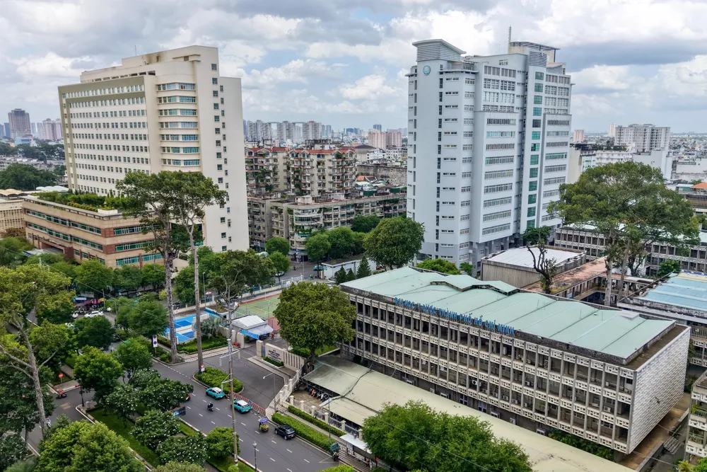 Phường Chợ Lớn: Từ hội quán người Hoa đến trái tim y tế phương Nam