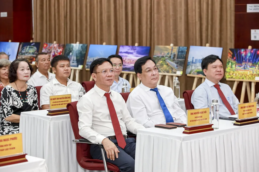 Cuoc thi anh Sac Mau Moi -NN 23.jpg