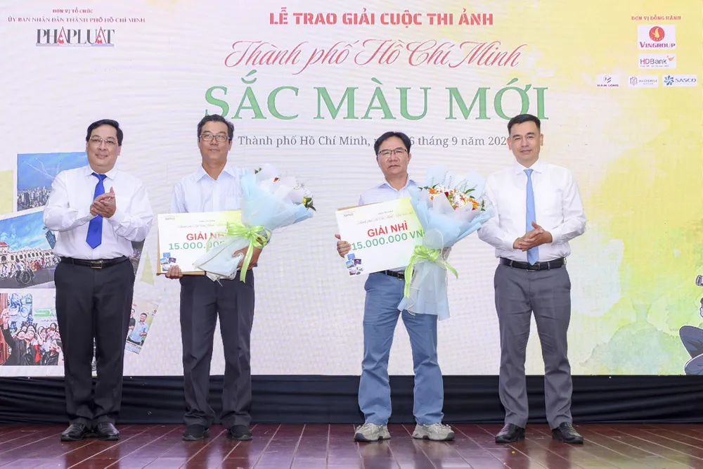 Cuoc thi anh Sac Mau Moi -NN 45.jpg