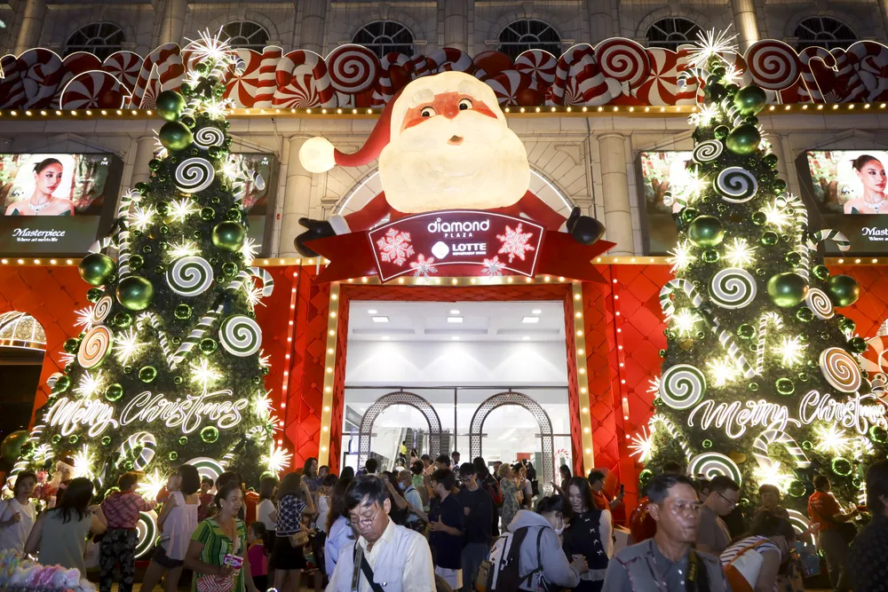 giáng sinh ở TPHCM (2).jpg