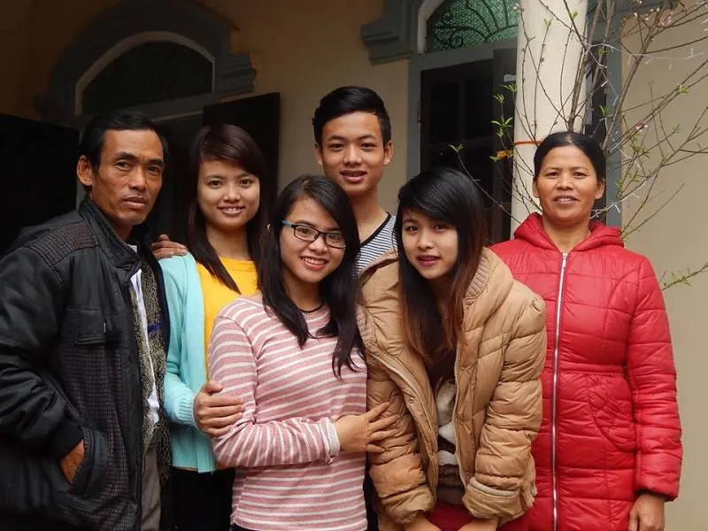 Hoa hậu Vầng trăng khuyết 2015 và chuyện bây giờ mới kể ảnh 1