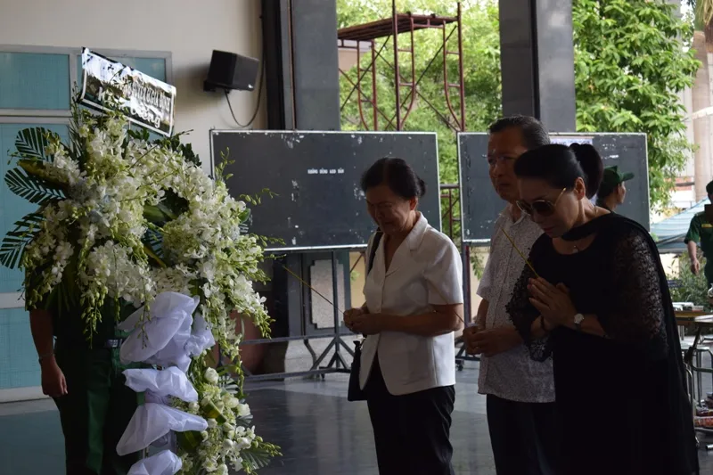 Anh Sáu Thảo: Bồ tát của những người nghệ sĩ ảnh 1 Anh Sáu Thảo: Bồ tát của những người nghệ sĩ ảnh 1