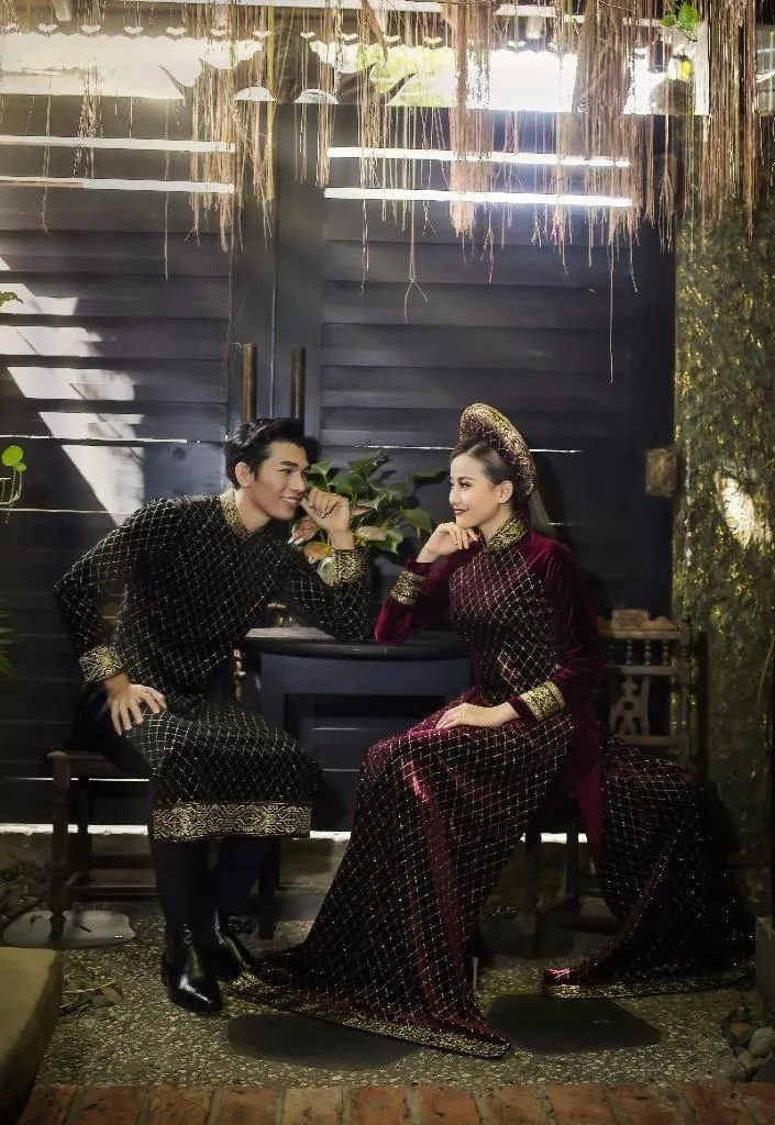 Khánh Ngân dịu dàng trong tà áo dài 'Hoa sen đất Việt' ảnh 1