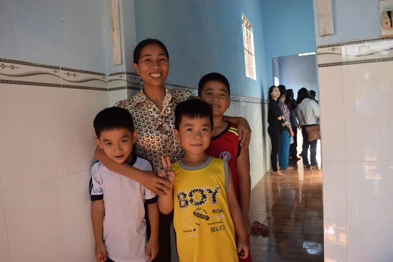 “Tết này nhà mình không bị dột nữa rồi!”