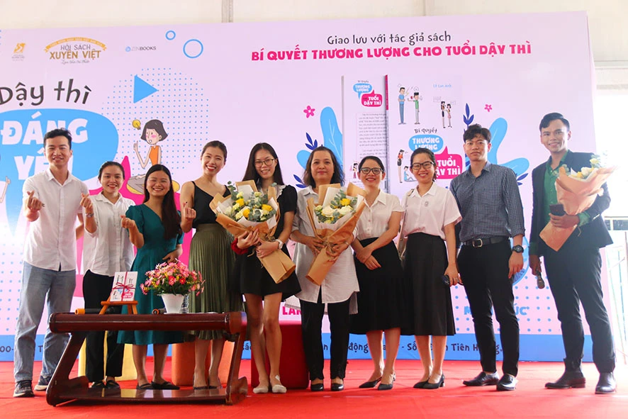 Tuổi dậy thì: Con nghiện game, con nổi loạn, phải làm sao? ảnh 1