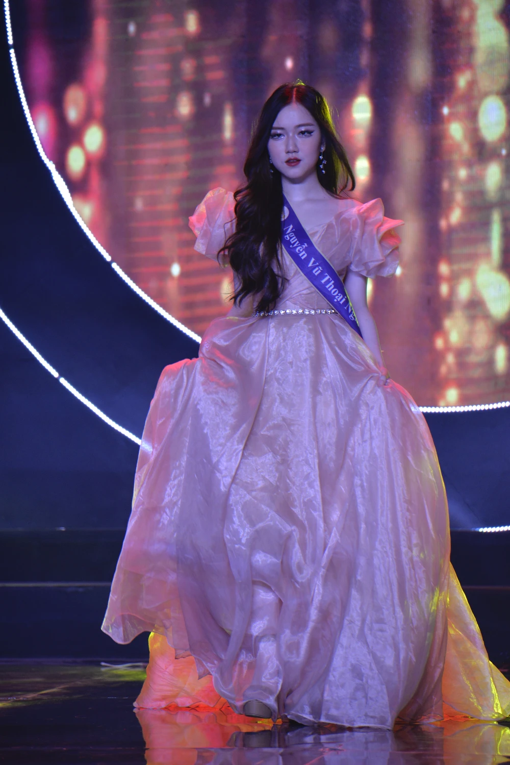 Nữ sinh 16 tuổi đăng quang 'Miss Teen International Việt Nam 2021' là ai? ảnh 11