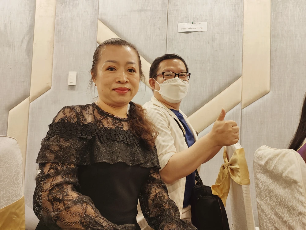 Tân hoa hậu 16 tuổi nói gì trước tin đồn mua giải? ảnh 2