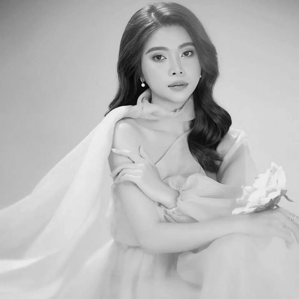 Diễn viên Minh Sương qua đời ở tuổi 26 khiến nhiều bạn bè bàng hoàng, tiếc thương. Diễn viên Minh Sương qua đời ở tuổi 26 khiến nhiều bạn bè bàng hoàng, tiếc thương.