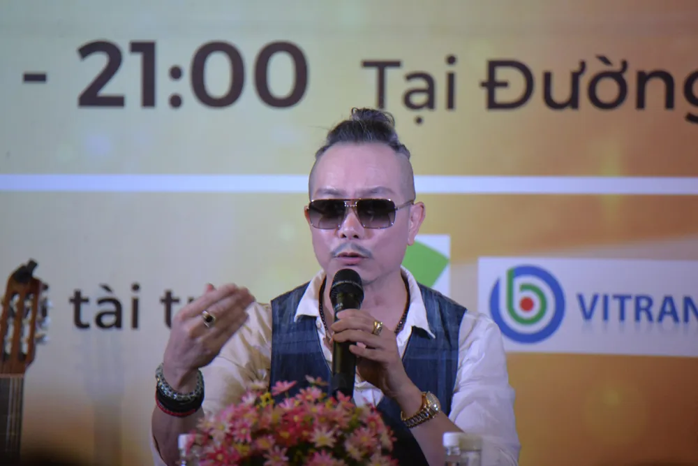 Jimmii Nguyễn - Đại sứ thắp lửa chia sẻ tại buổi trò chuyện. Ảnh: NGUYỄN TRÀ Jimmii Nguyễn - Đại sứ thắp lửa chia sẻ tại buổi trò chuyện. Ảnh: NGUYỄN TRÀ