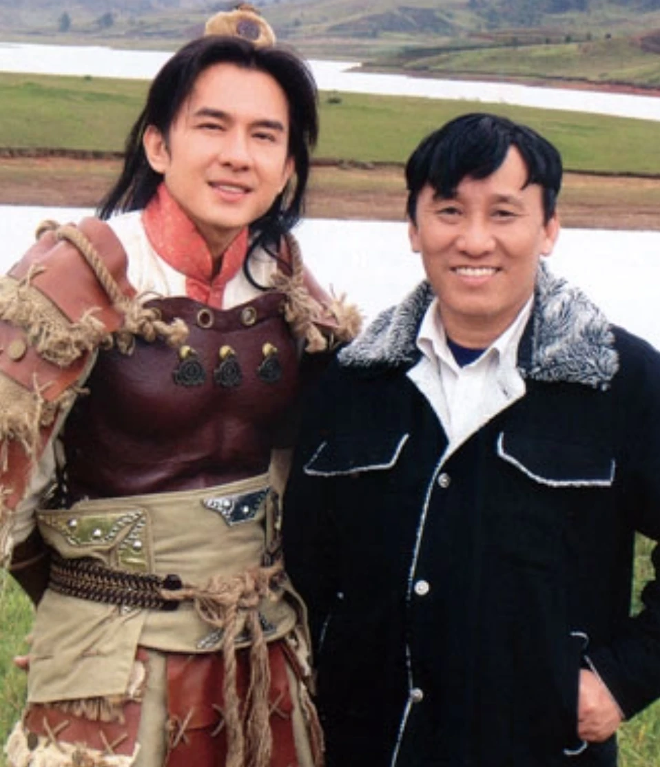 Ông bầu Hoàng Tuấn và ca sĩ Đan Trường. Ảnh: Zing.vn